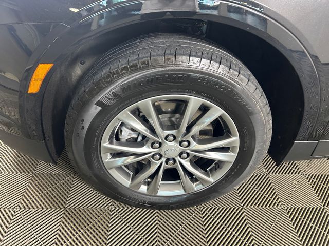 Vehicle image 9 of 29