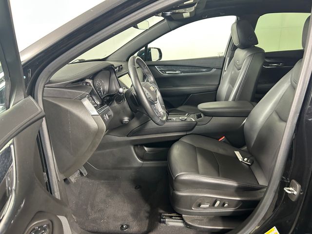 Vehicle image 15 of 29