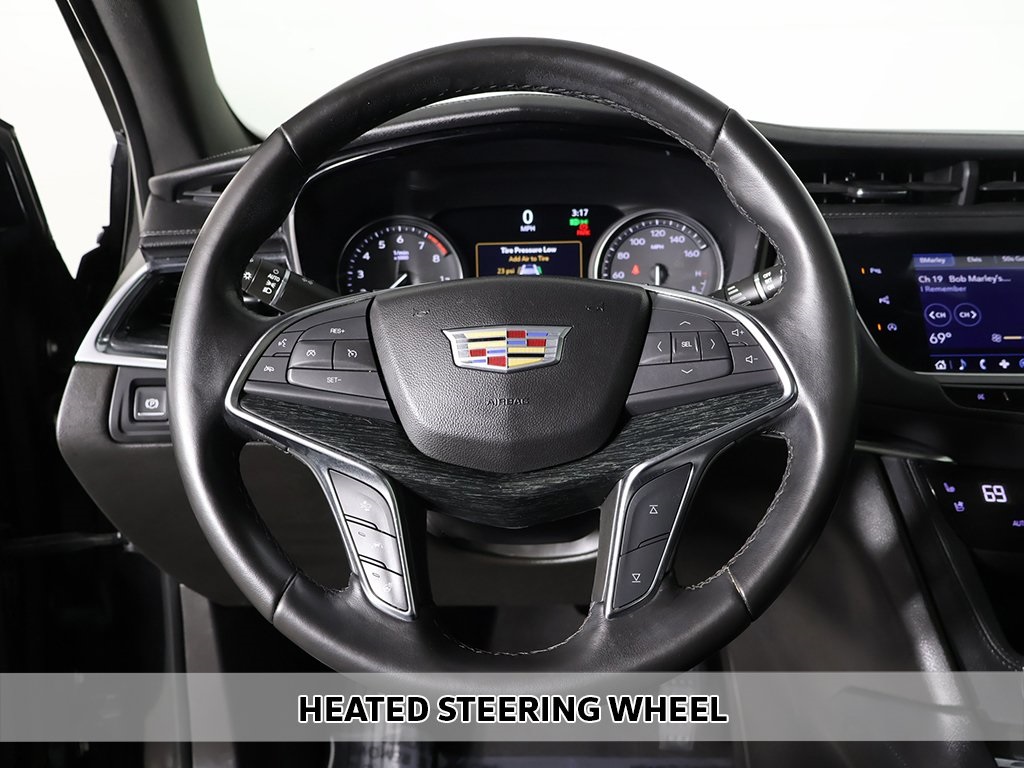 Vehicle image 16 of 53