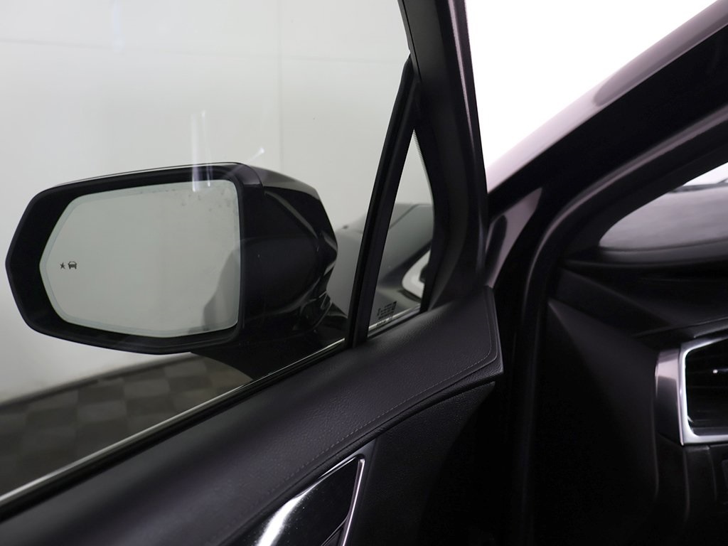 Vehicle image 37 of 53