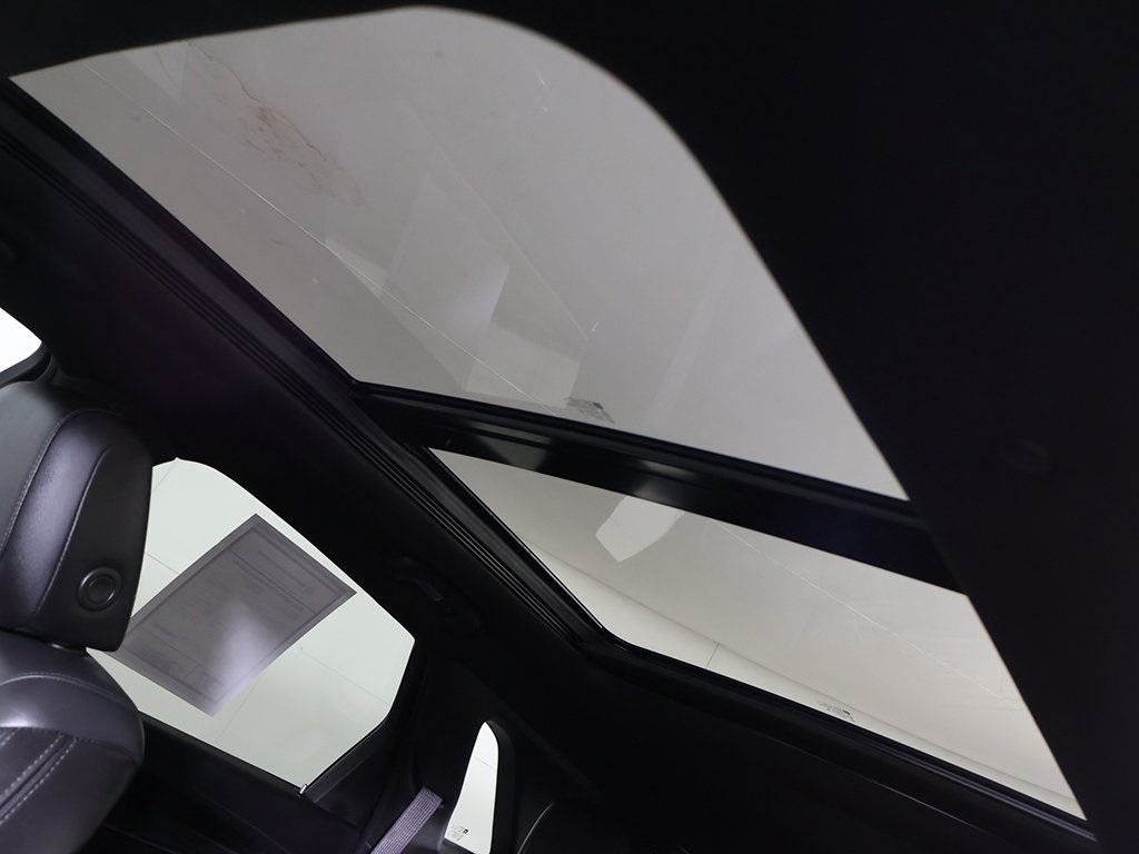 Vehicle image 22 of 53