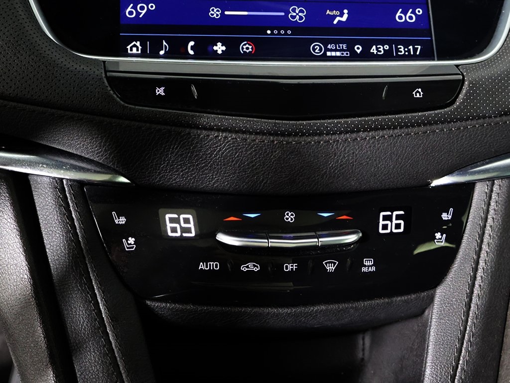 Vehicle image 46 of 53