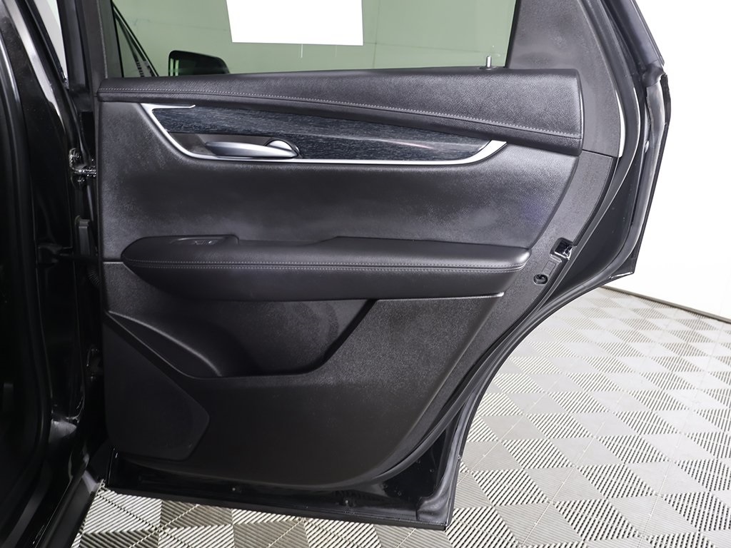 Vehicle image 28 of 53