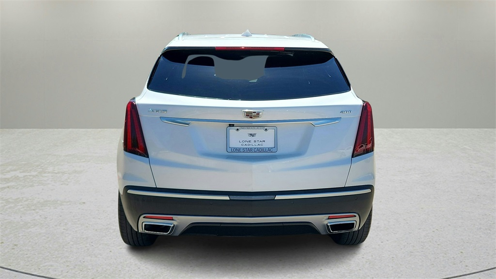 Vehicle image 6 of 32