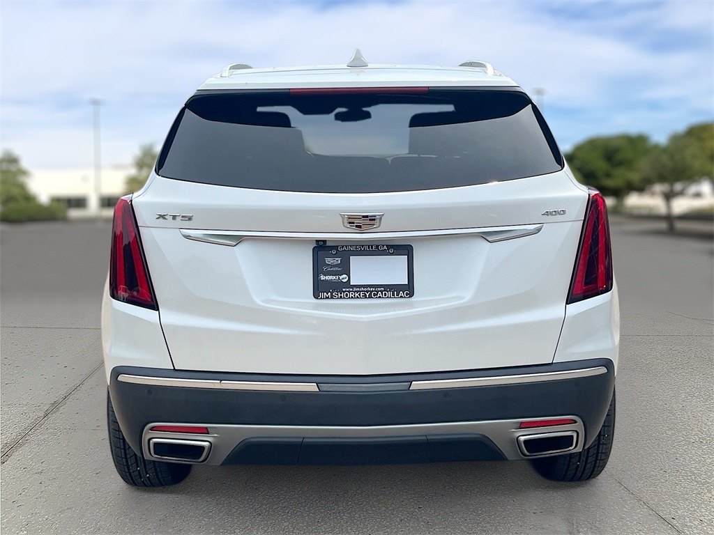 Vehicle image 5 of 32