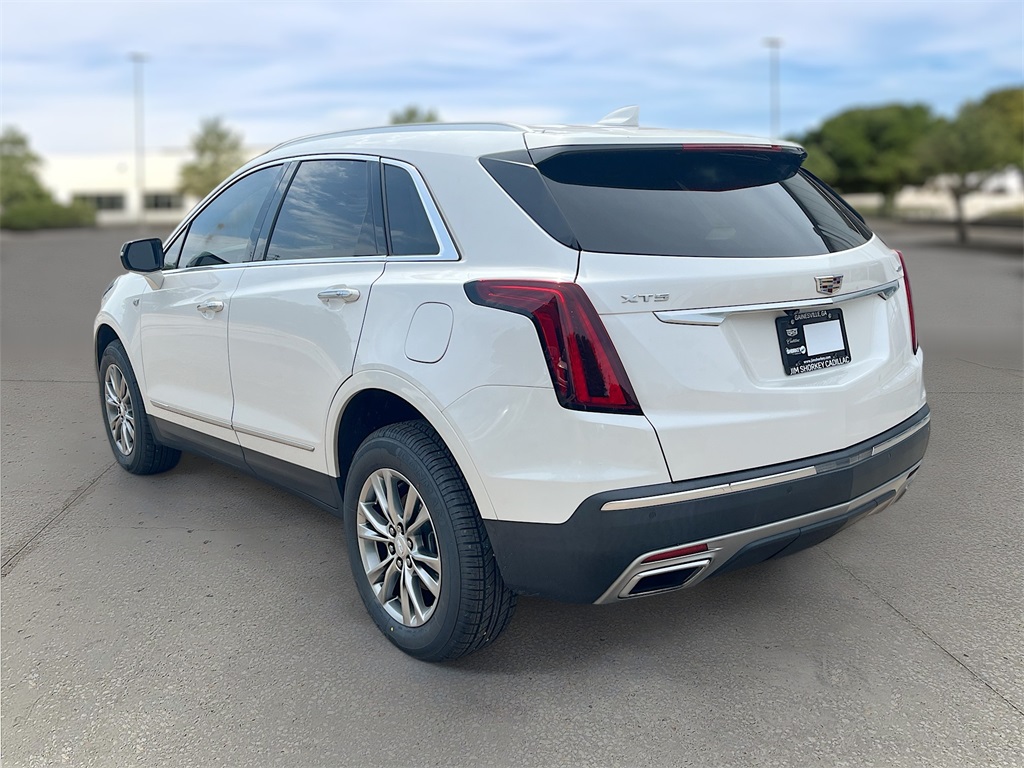 Vehicle image 6 of 32