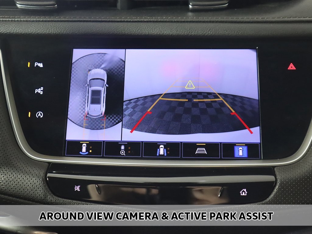 Vehicle image 12 of 70