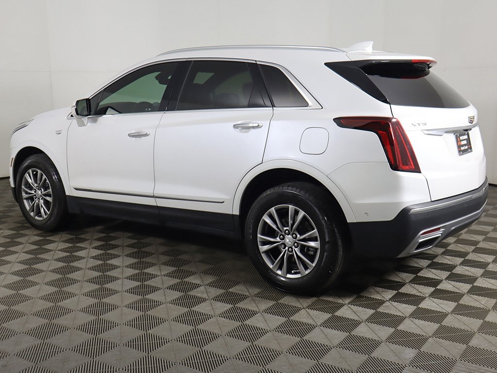Vehicle image 9 of 70