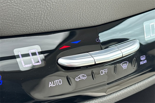 Vehicle image 29 of 58