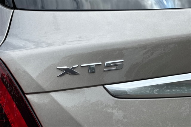 Vehicle image 53 of 58