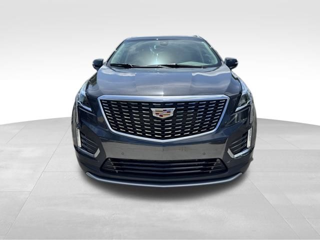 Vehicle image 2 of 26