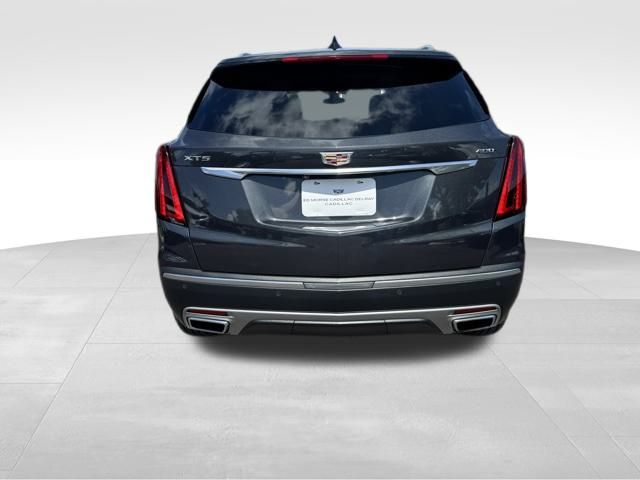Vehicle image 6 of 26