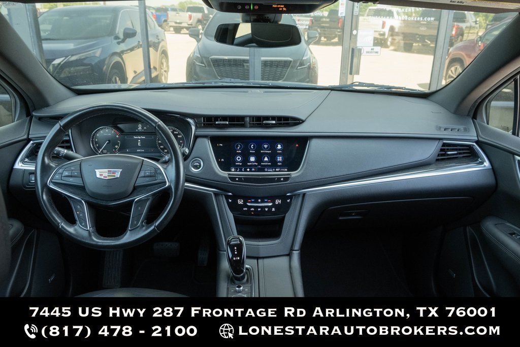Vehicle image 5 of 22