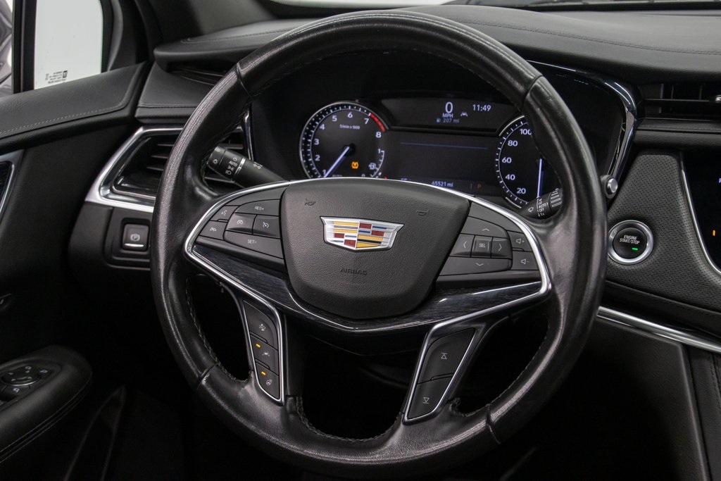 Vehicle image 8 of 22