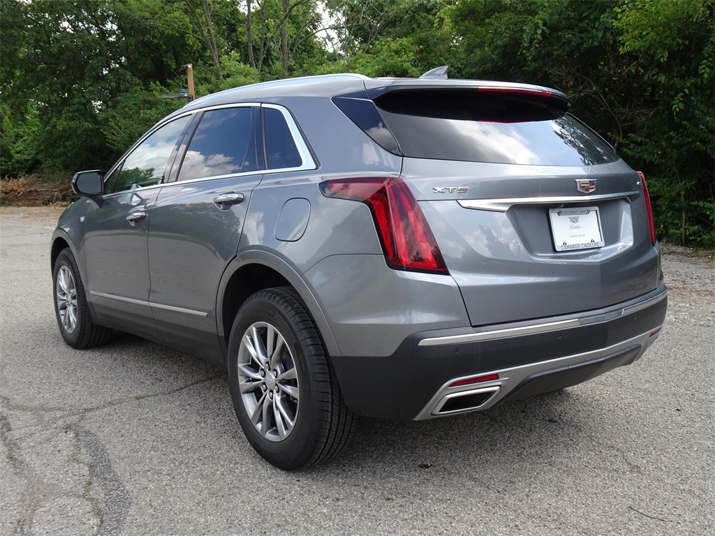 Vehicle image 7 of 23