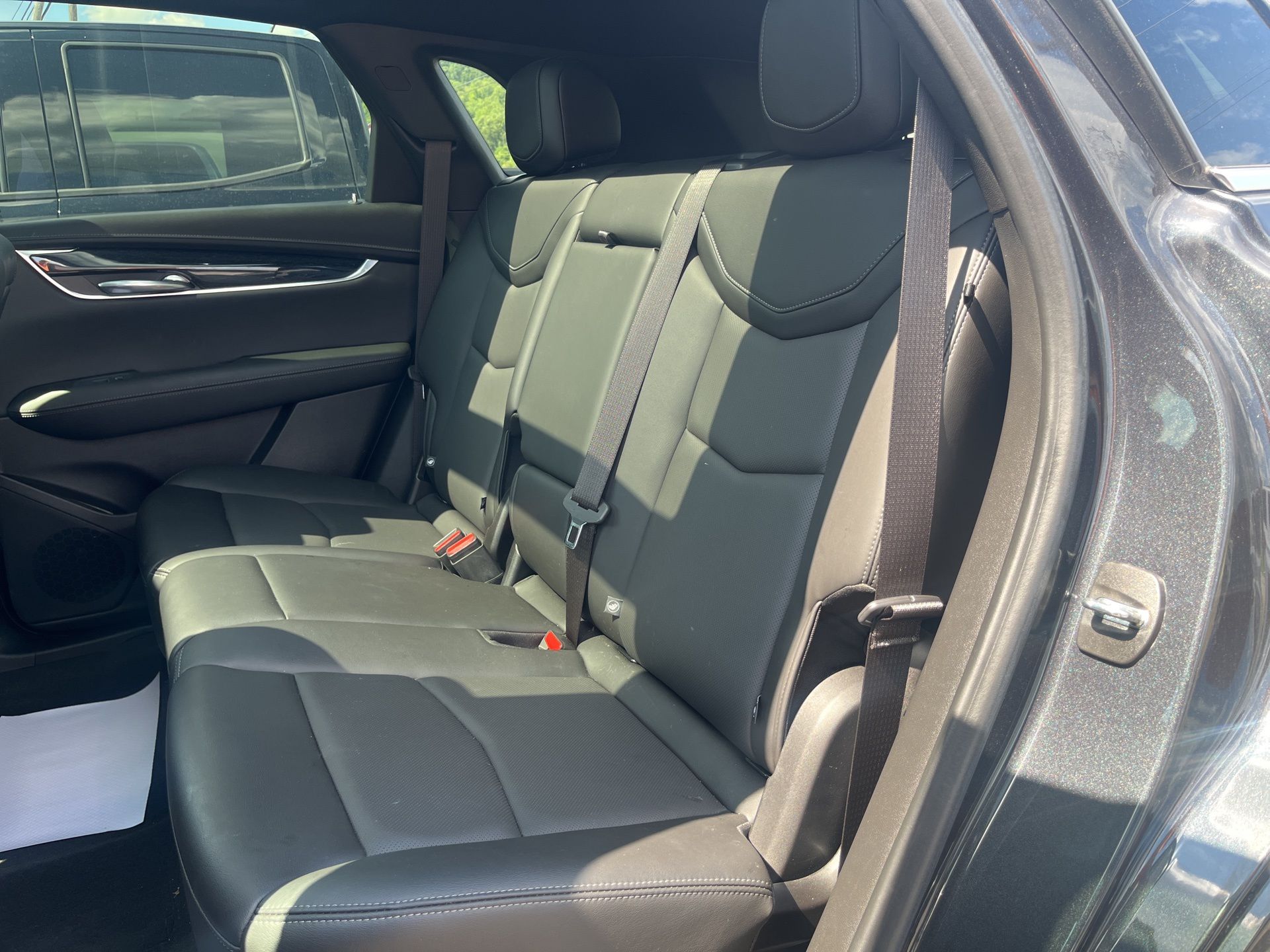 Vehicle image 4 of 11