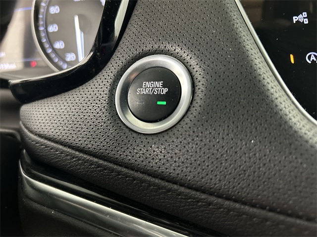 Vehicle image 13 of 31