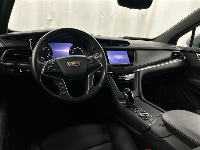 Vehicle image 25 of 31