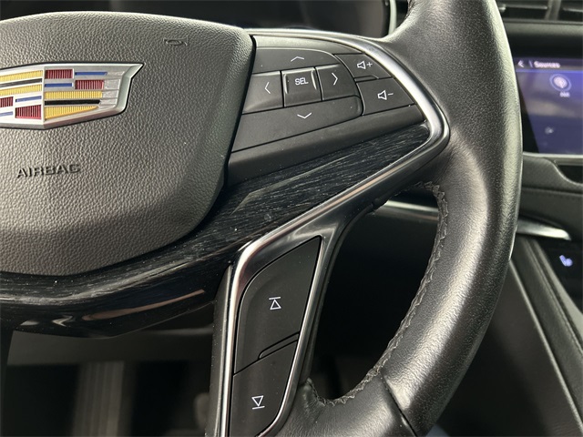 Vehicle image 12 of 31