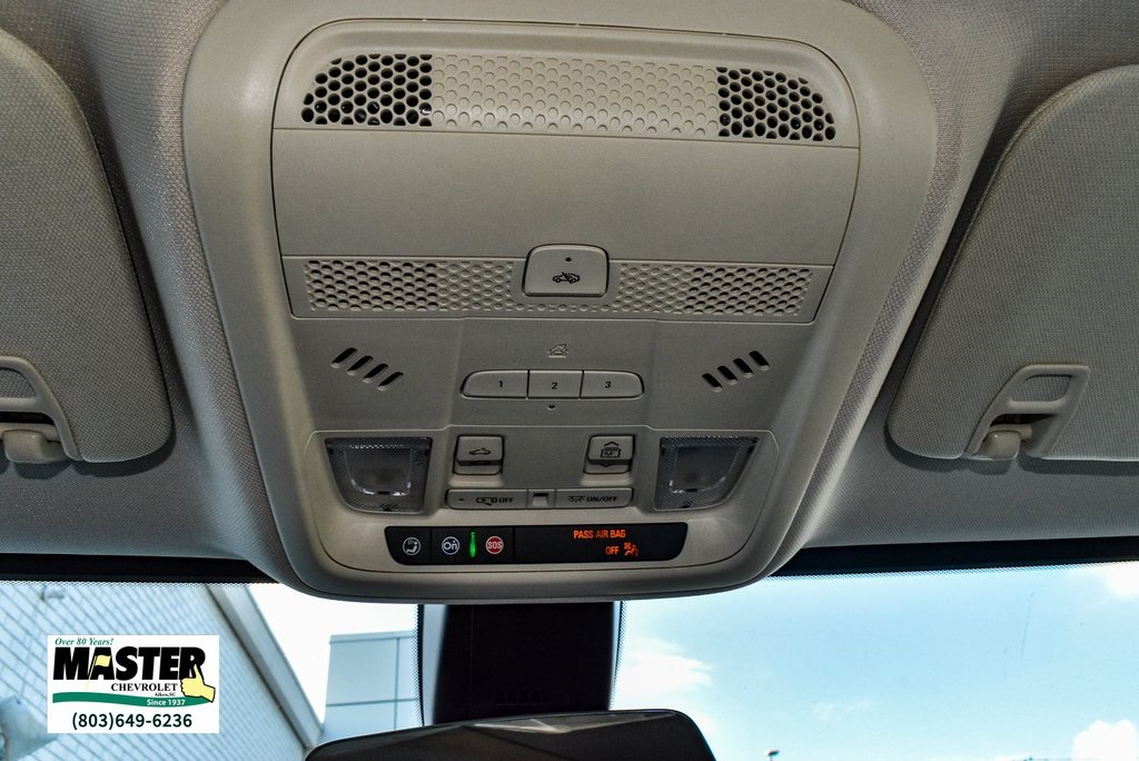 Vehicle image 22 of 29