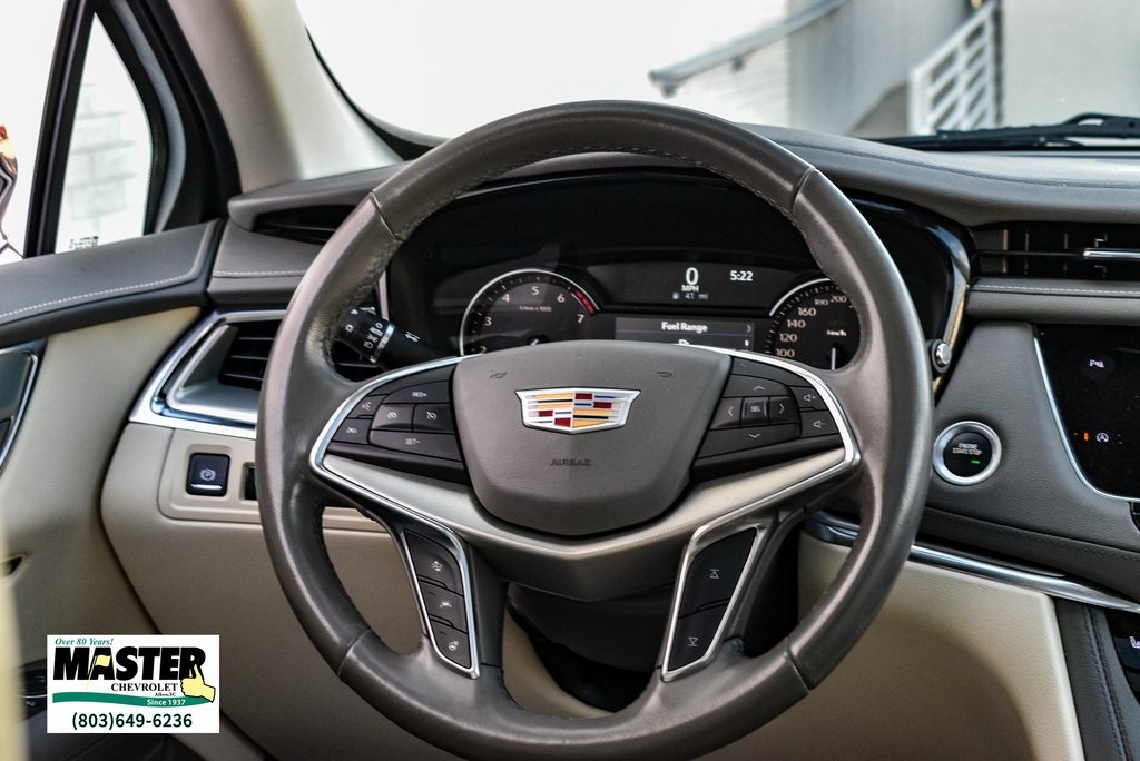 Vehicle image 16 of 29