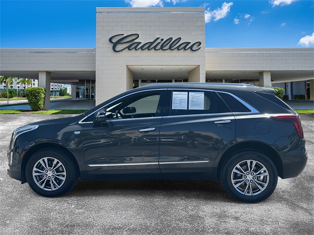 Vehicle image 8 of 21