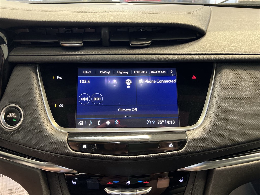Vehicle image 13 of 32
