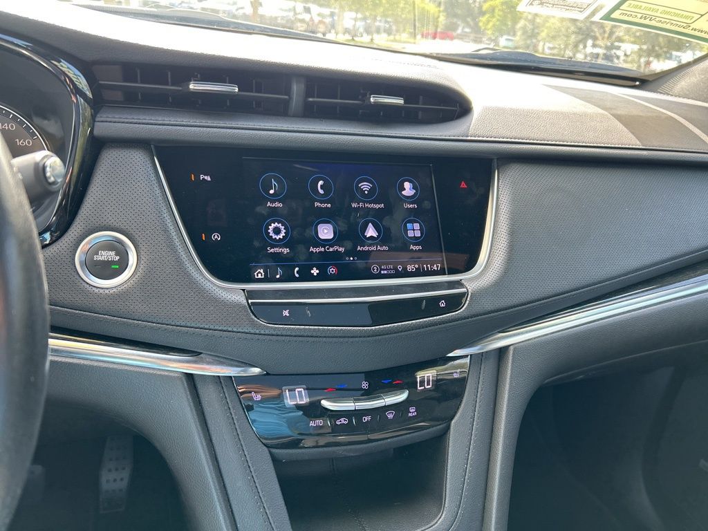 Vehicle image 28 of 53