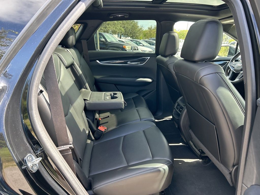 Vehicle image 42 of 53