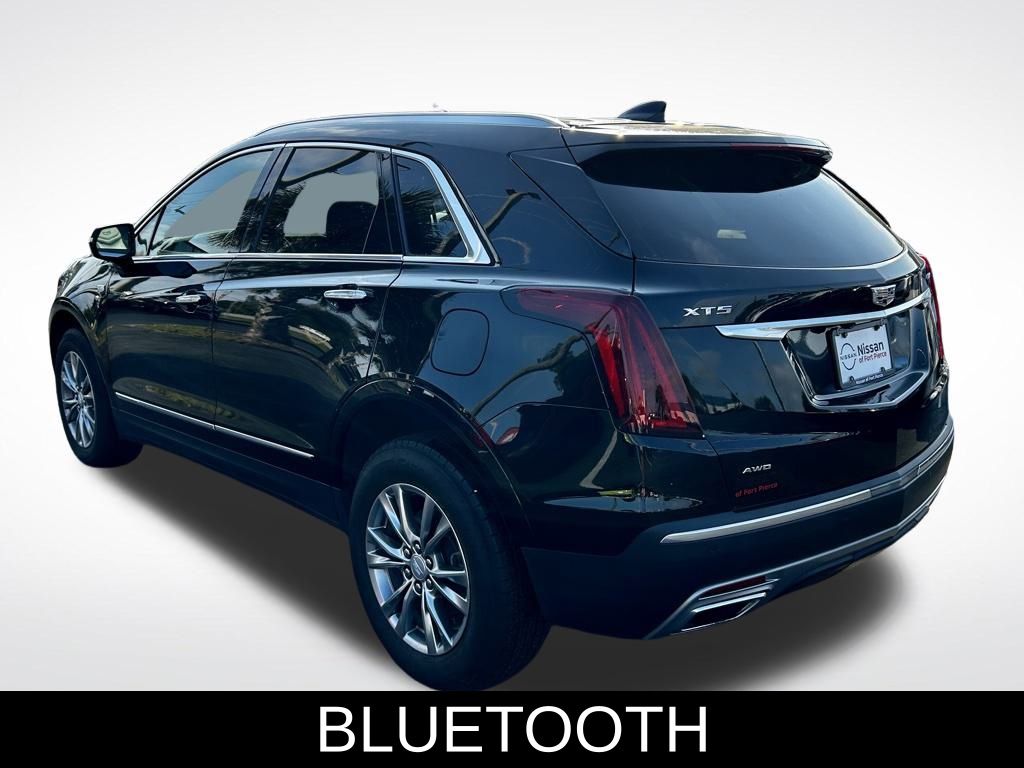 Vehicle image 7 of 53