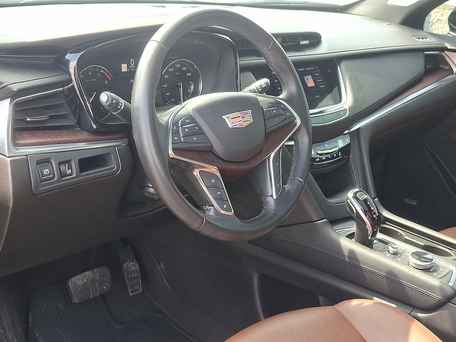 Vehicle image 15 of 30