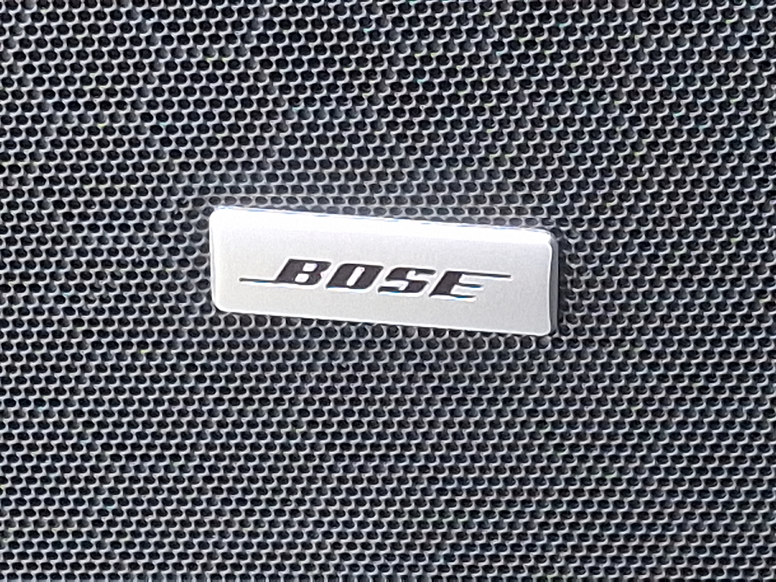 Vehicle image 27 of 30