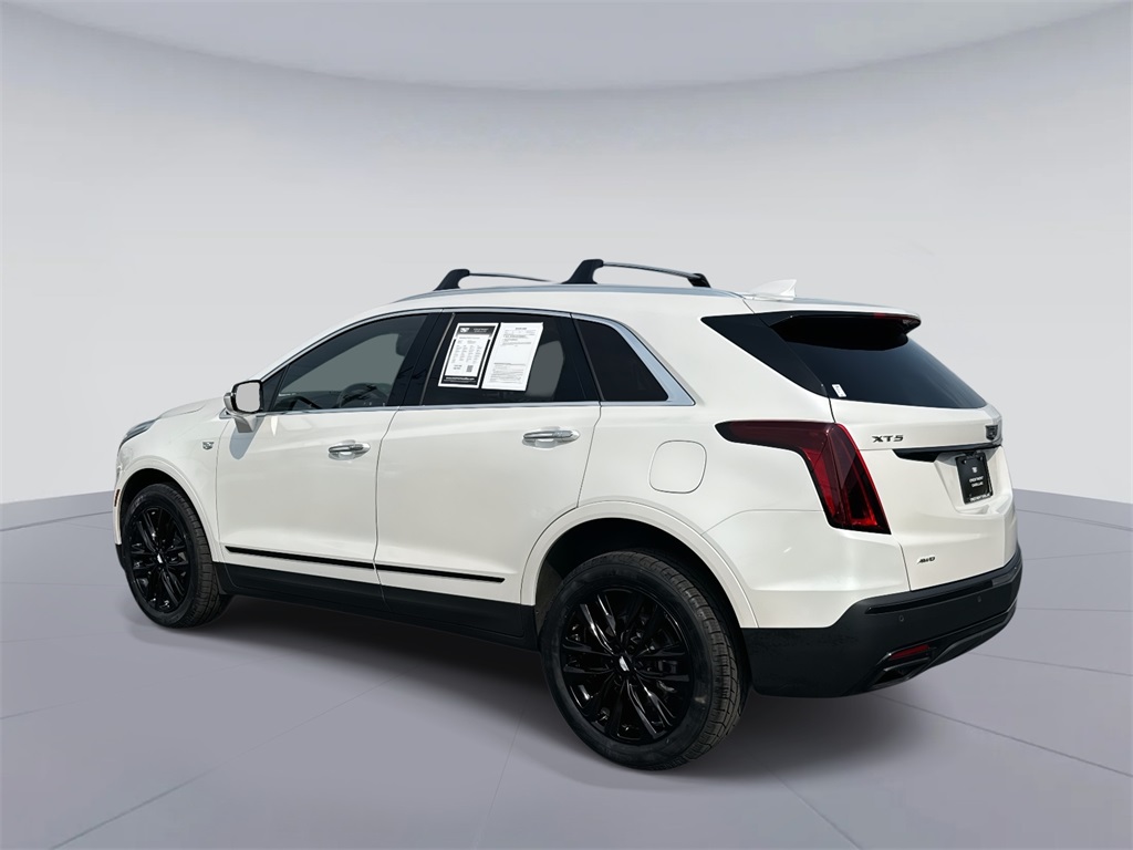 Vehicle image 7 of 38