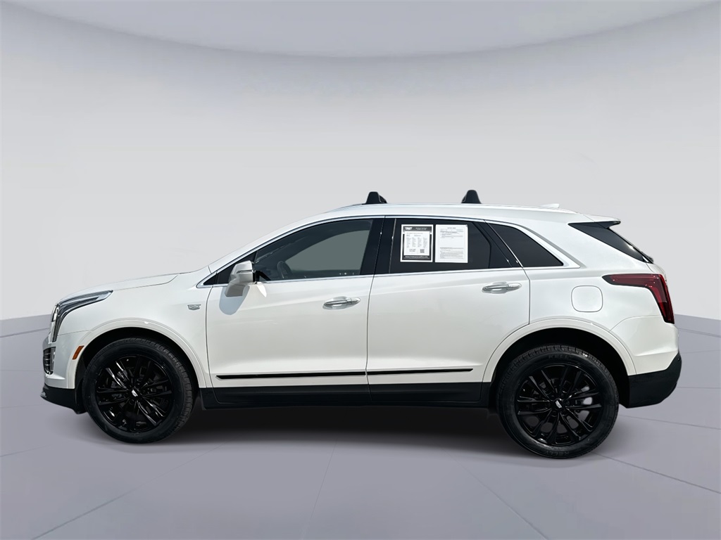 Vehicle image 8 of 38