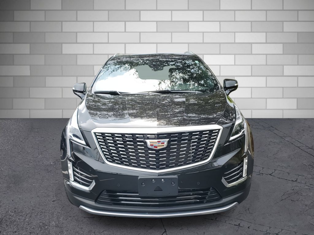 Vehicle image 3 of 32