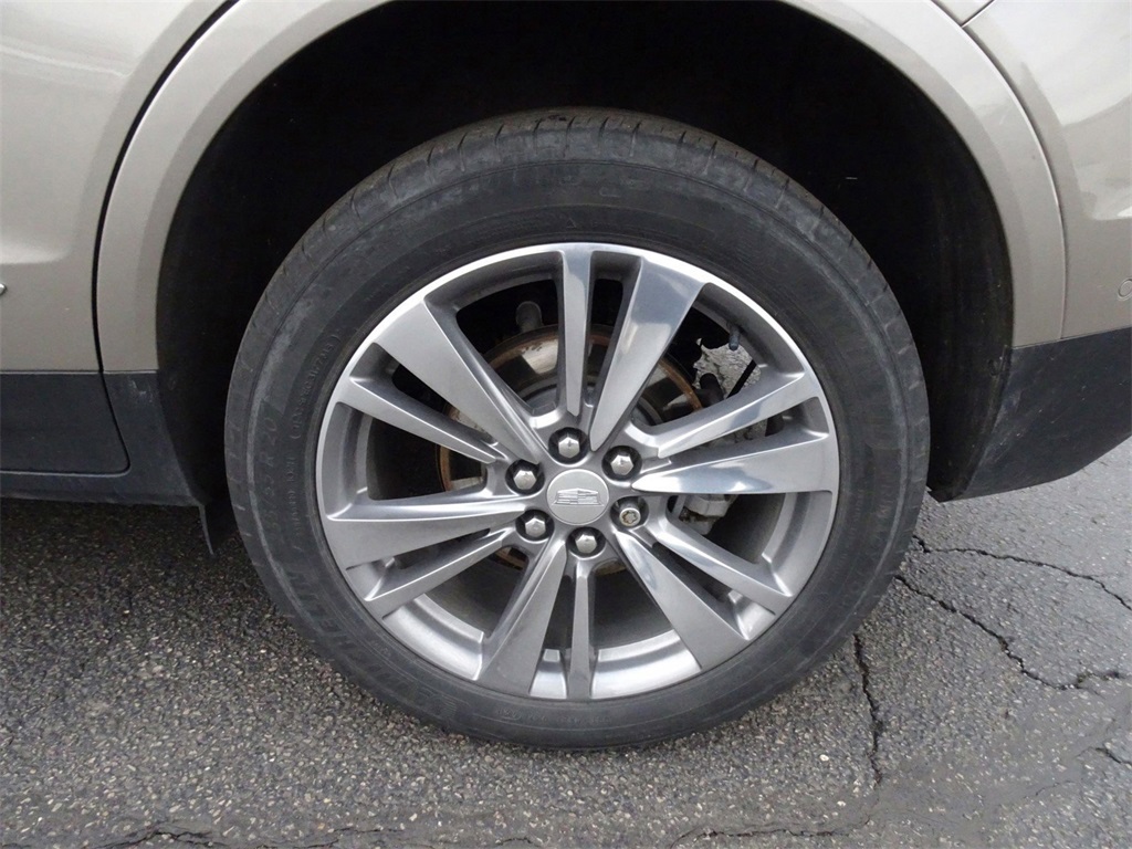 Vehicle image 8 of 23