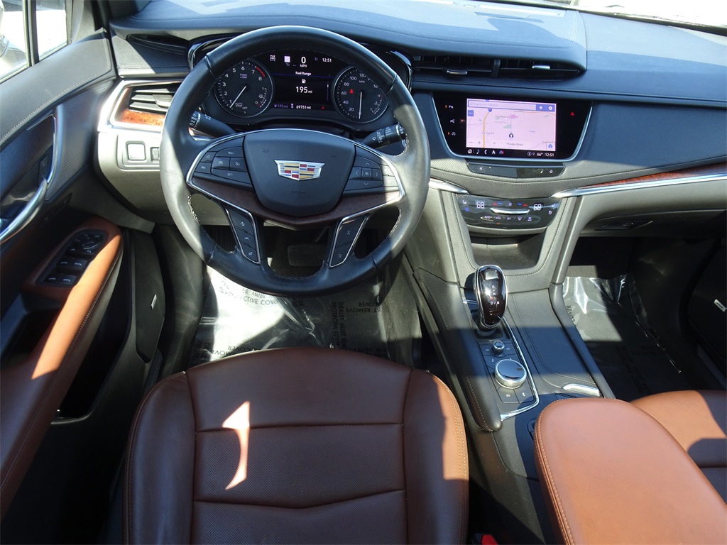 Vehicle image 14 of 23