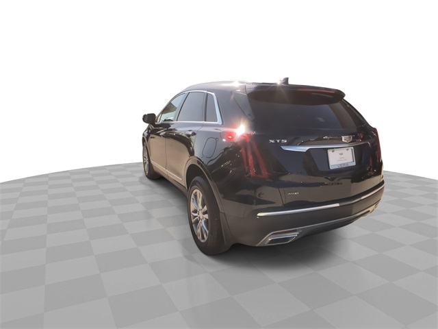 Vehicle image 16 of 28