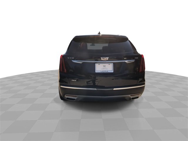 Vehicle image 13 of 28