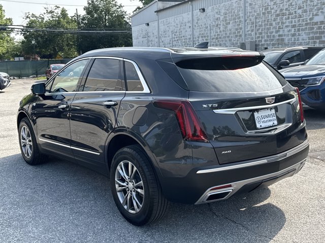 Vehicle image 7 of 42