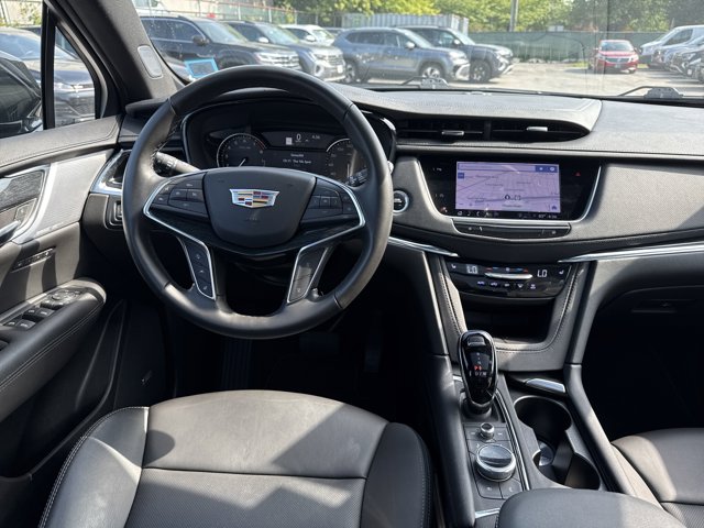 Vehicle image 12 of 42