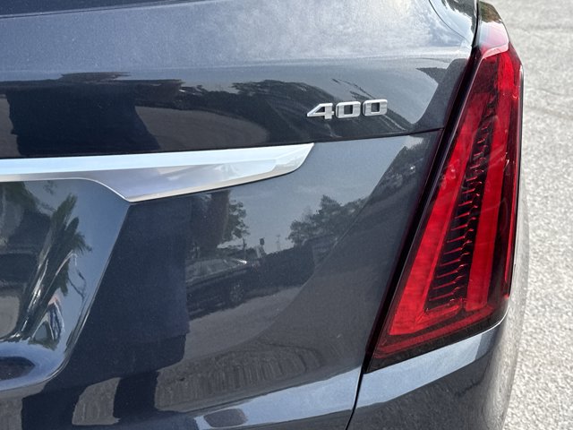 Vehicle image 41 of 42