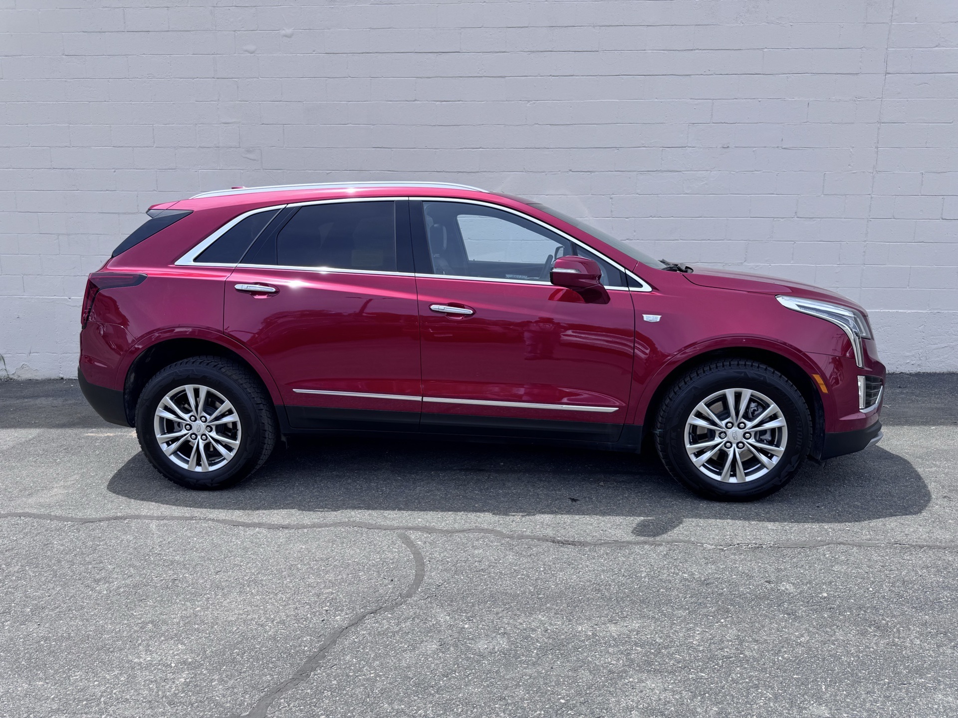 Vehicle image 4 of 22