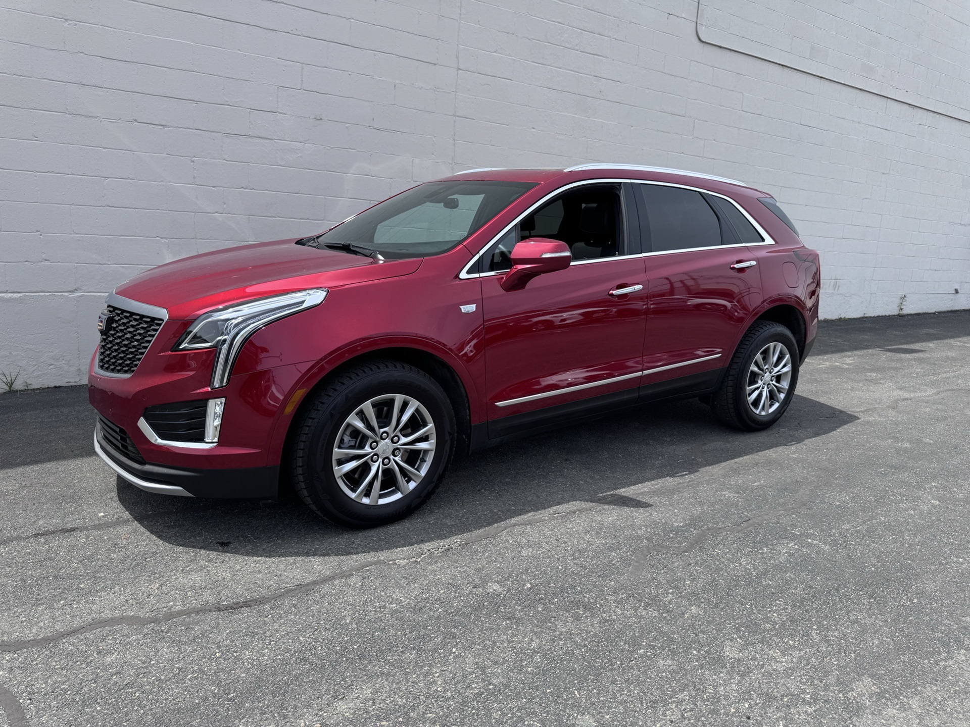 Vehicle image 2 of 22