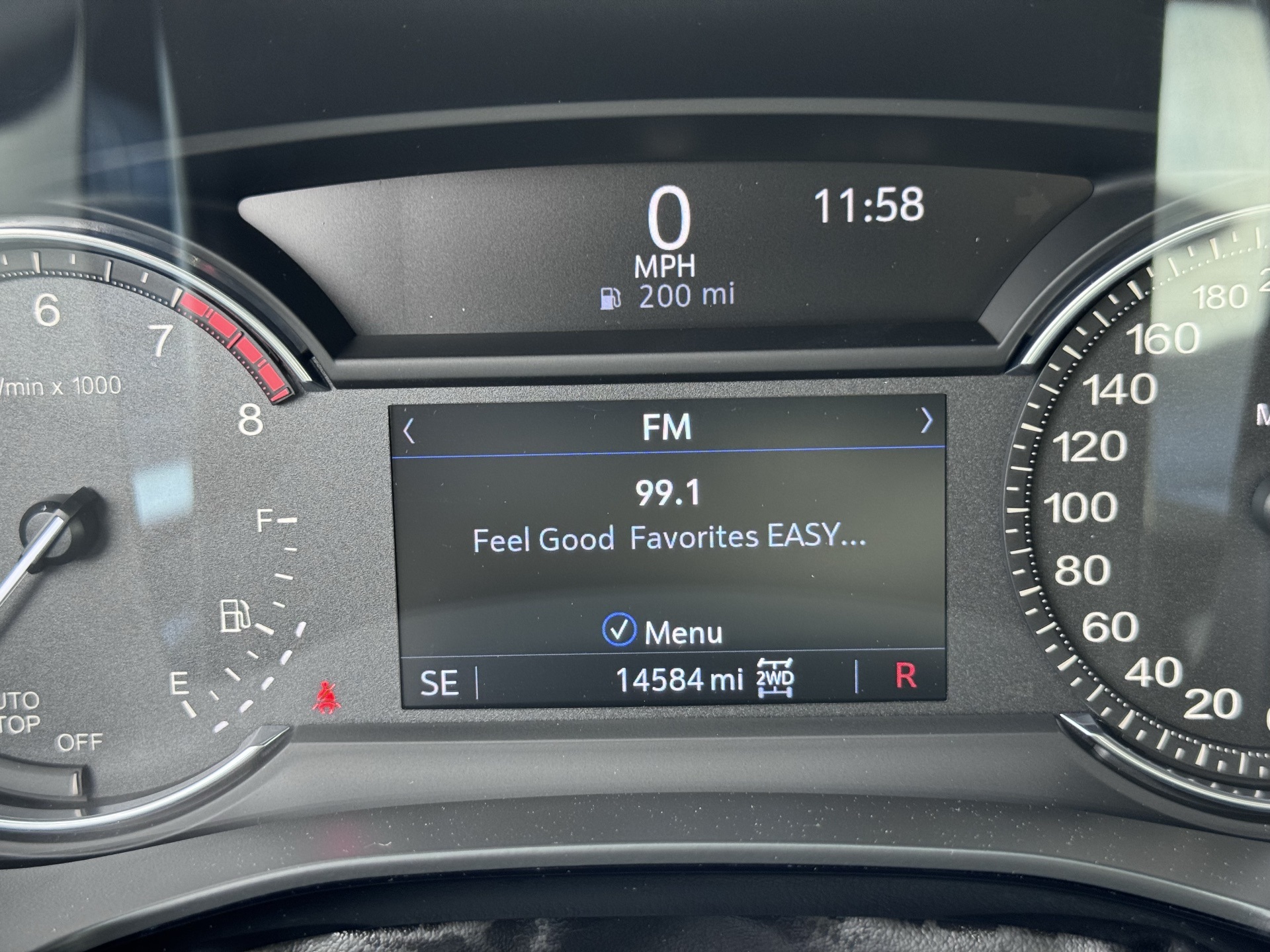 Vehicle image 21 of 22