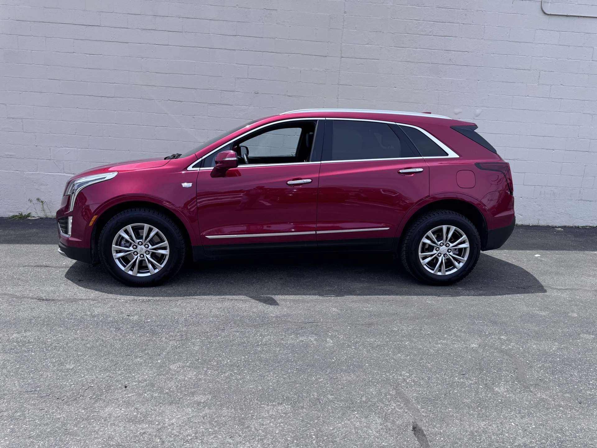 Vehicle image 8 of 22