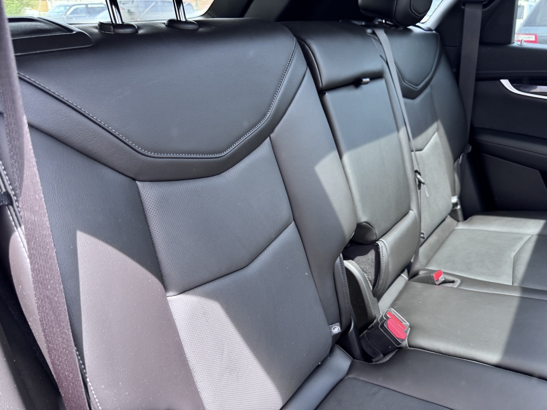 Vehicle image 12 of 22