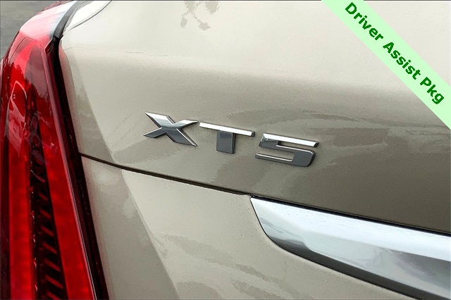 Vehicle image 11 of 32