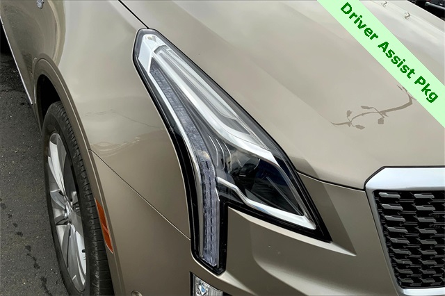 Vehicle image 28 of 32