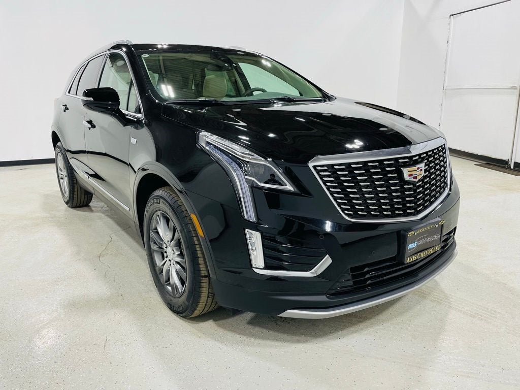 Vehicle image 11 of 48